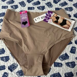 Women's High-Waist Shapewear Briefs - Tan